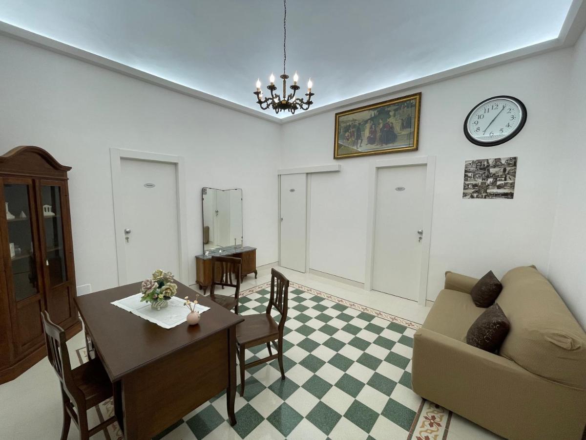 Casa Crispi Hotel Noto Exterior photo